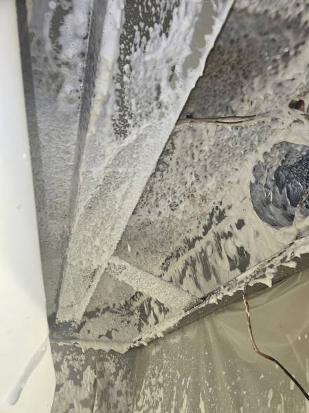 9.	Dégraissage de hotte et de conduits à Bonifacio Corse-du-Sud près de Porto Vecchio, pour une cuisine propre et sûre